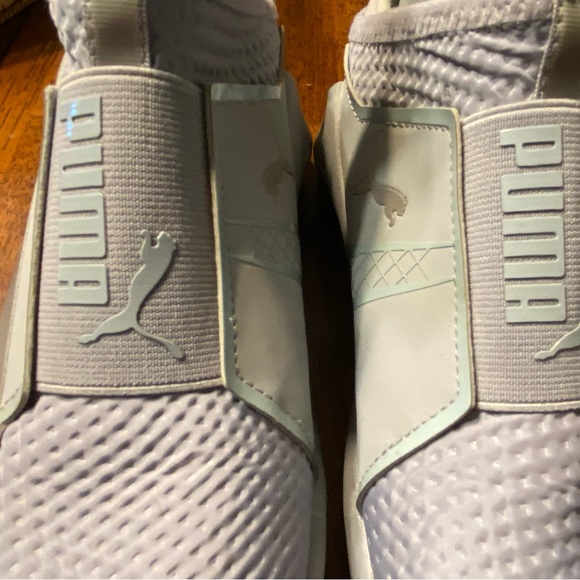 Puma Women Fierce Quilted cross trainer shoe.‎ Gray.  Size 6.  Rihanna inspired. - Picture 4 of 12